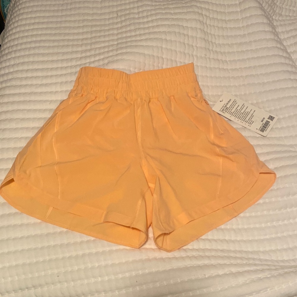 Lululemon Track That HR Short 5” Lined